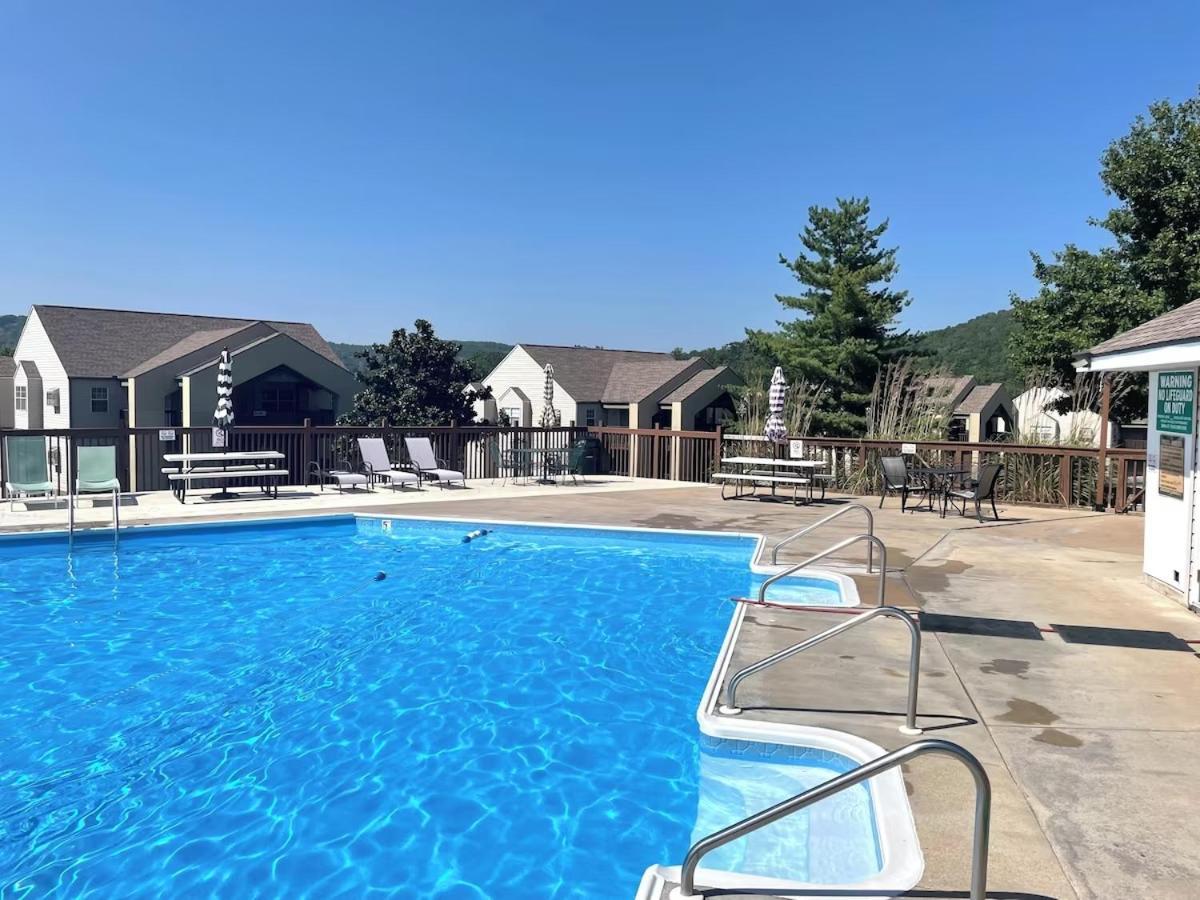 Beautiful Branson Getaway-Next To Silver Dollar City &Tablerock-Family Amenities Eksteriør bilde